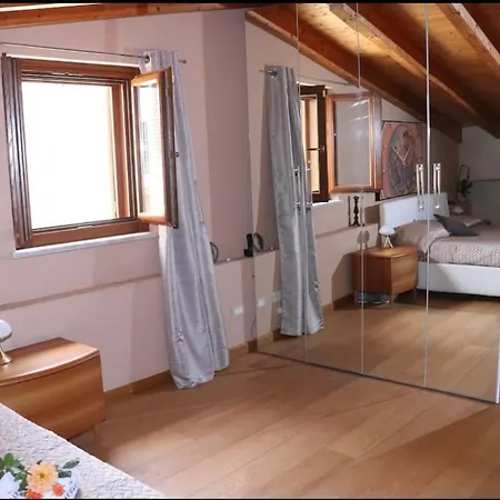 Ferienhaus Charming Di Gregorio Palermo